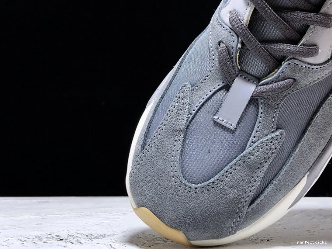 700 Boost FV9922 'Magnet' v2 Yeezy Adidas 0806